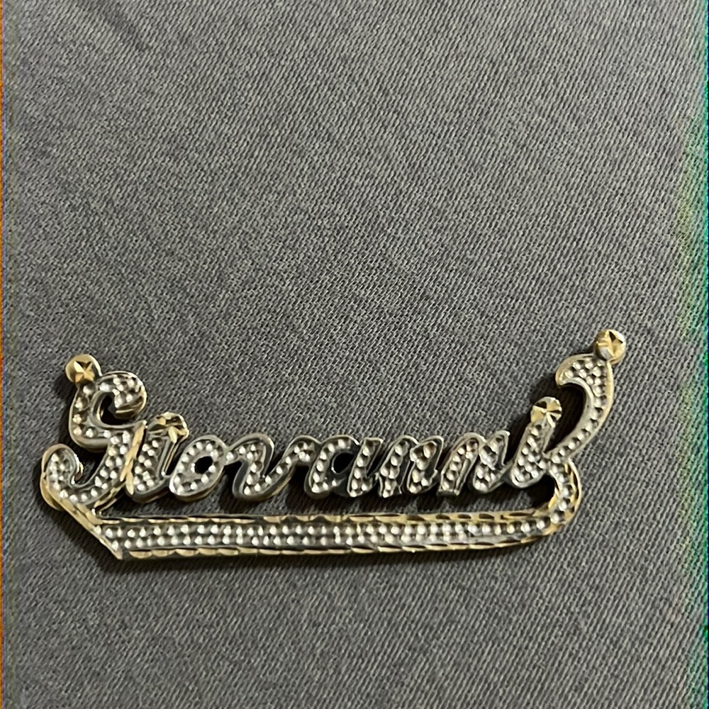 Giovanni 14K gold Pendant